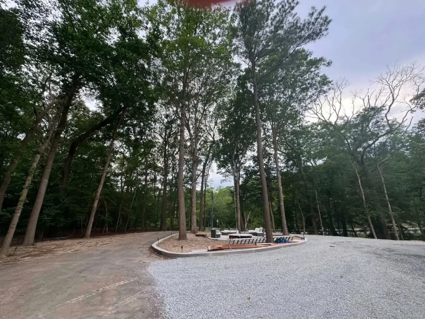 Gravel turnaround with a planted island